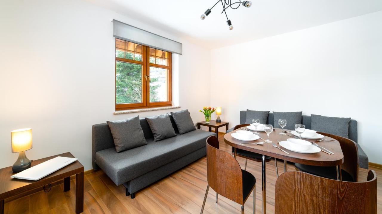 Apartament Przy Kamienczyku シクラルスカ・ポレンバ エクステリア 写真