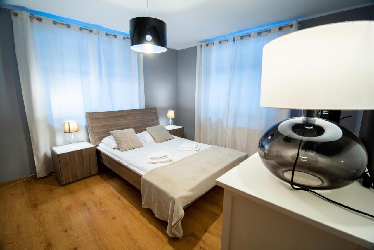 Apartament Przy Kamienczyku シクラルスカ・ポレンバ エクステリア 写真